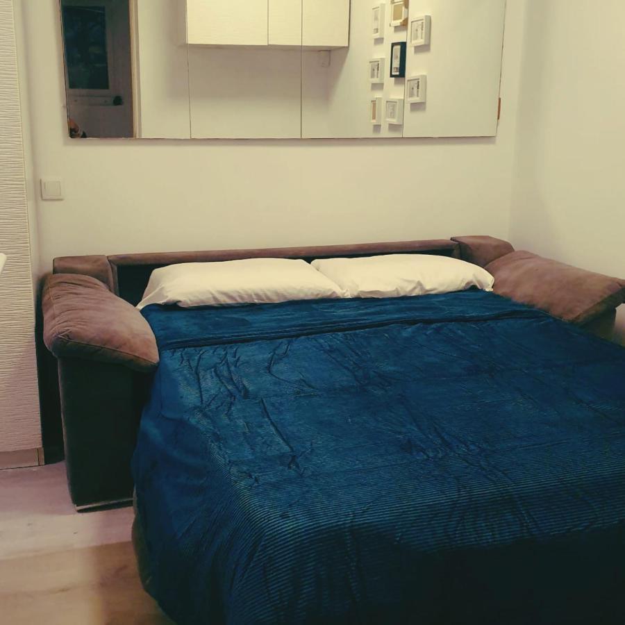 برشلونة Studio Or Rooms With Private Bathroom Or Rooms With Shared Bathroom المظهر الخارجي الصورة