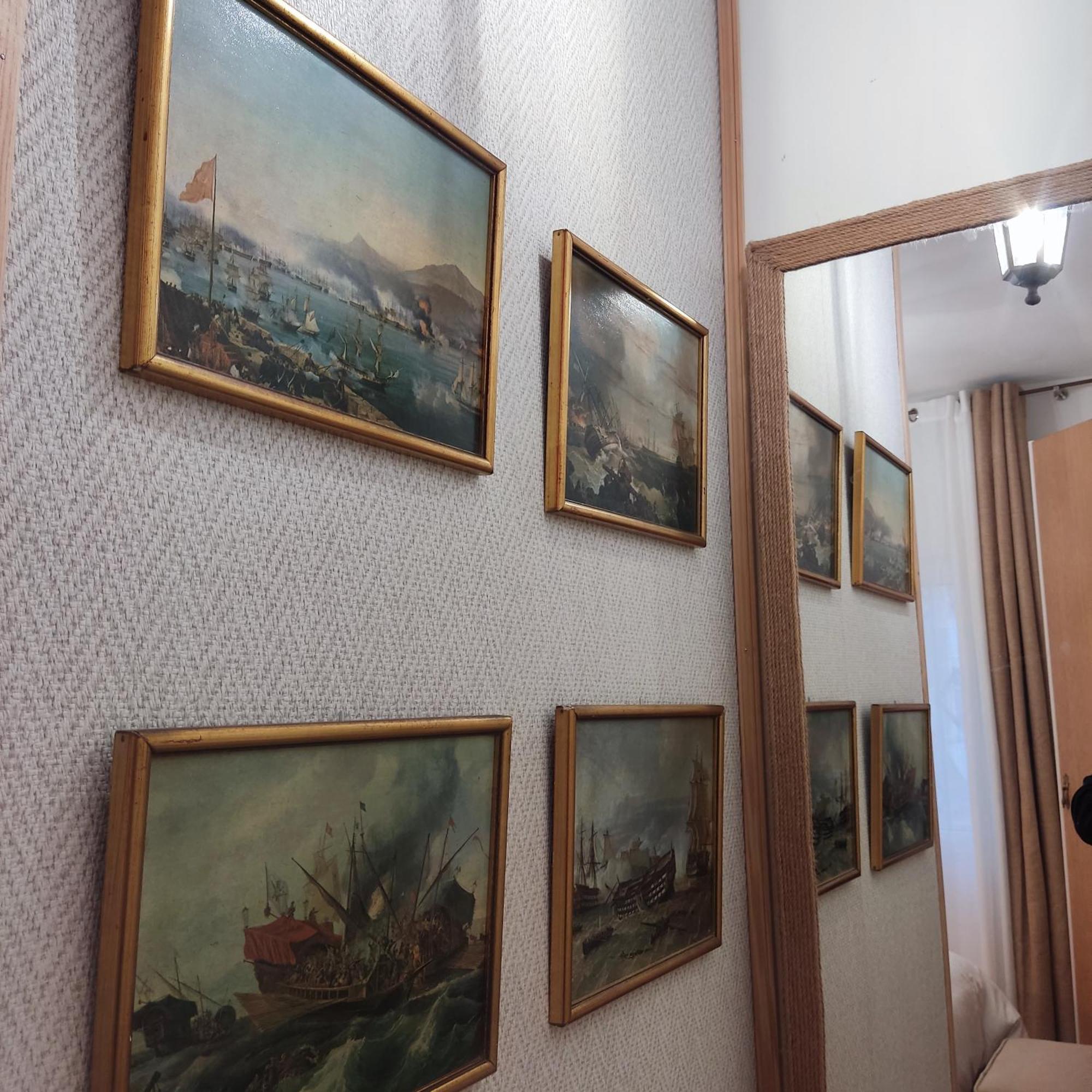 برشلونة Studio Or Rooms With Private Bathroom Or Rooms With Shared Bathroom المظهر الخارجي الصورة